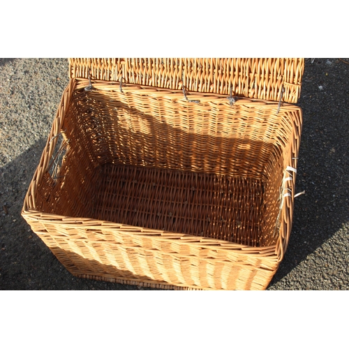 413 - QUANTITY OF WICKER BASKETS 
67 X 37 X 24CM