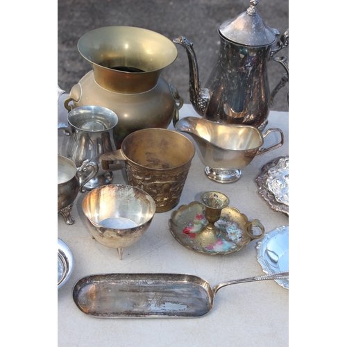 421 - QUANTITY OF METALWARE AND BRASS TRAY