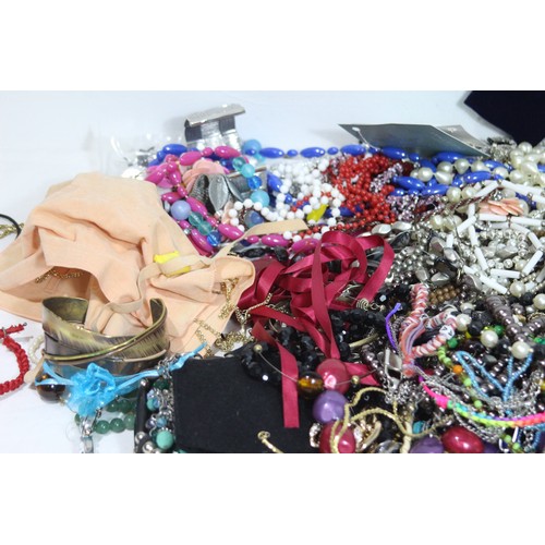 408 - QUANTITY OF COSTUME JEWELLERY