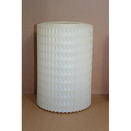 125 - SET OF 4 RETRO PLASTIC CELING LAMPSHADES 
26 X 17CM