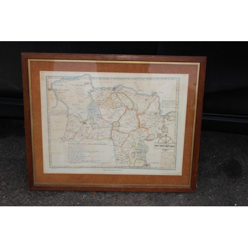 154 - VINTAGE HENLEY ON THAMES MAP
70 X 57CM