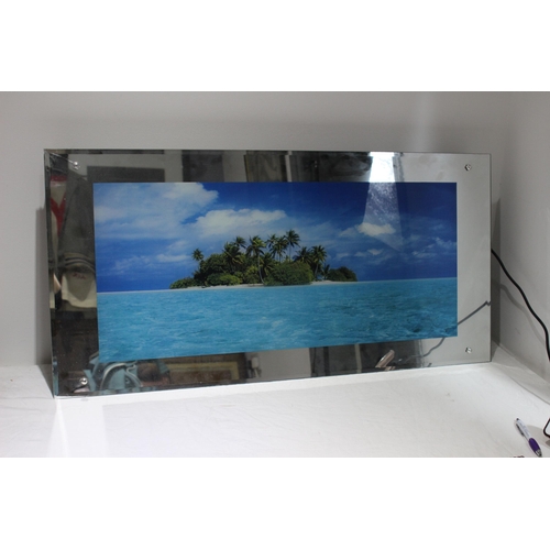 192 - ISLAND BEACH LIGHT UP BOX WITH SOUND 
96 X 50CM