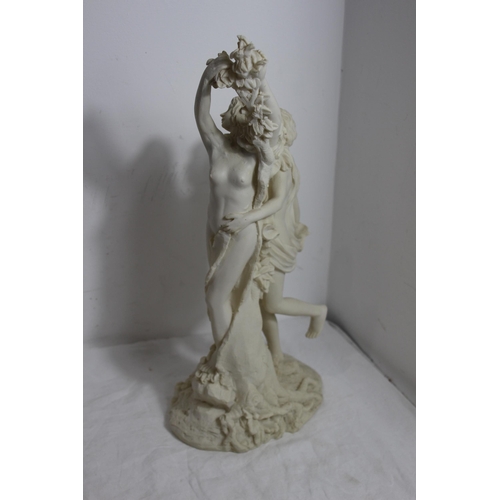 264 - 2 X 1990 FLORENCE FIGURES 
53 X 22CM