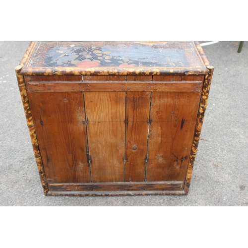 19 - ANTIQUE 19TH CENTURY JAPANESE TIGER BAMBOO OPEN CABINET BOOKCASE ORIGINAL DECOR
76 X 75 X 33CM