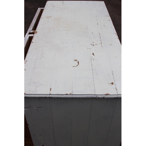 23 - SOLID PINE SHABBY CHIC WHITE PAINTED 2 OVER 3 CHEST OF DRAWERS 
100 X 43 X 93CM