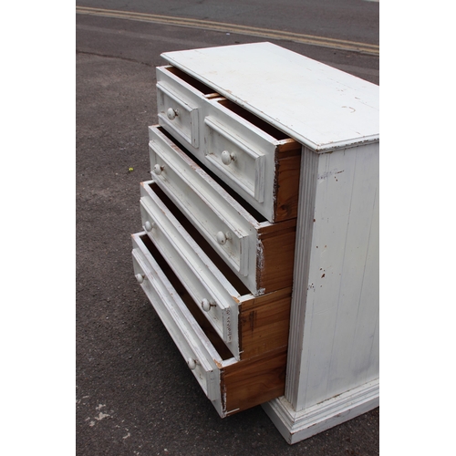 23 - SOLID PINE SHABBY CHIC WHITE PAINTED 2 OVER 3 CHEST OF DRAWERS 
100 X 43 X 93CM