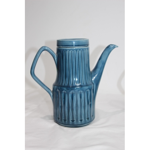 548 - RETRO SADLER COFFEE POT, JUG AND VASE 
24CM