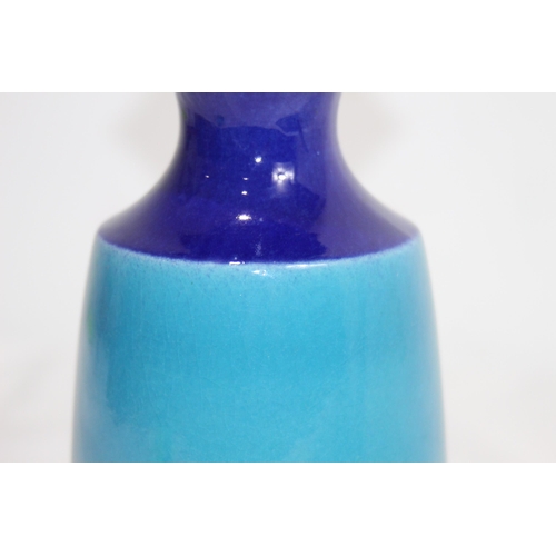 551 - RETRO WEST GERMAN STEULER KERAMIC 318/20
VASE 
20CM