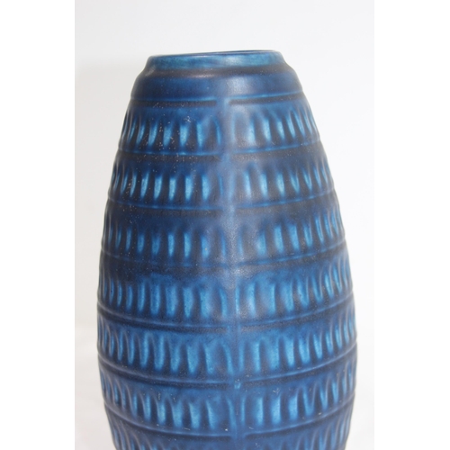 552 - RETRO WEST GERMAN JASBA 1 570 25 VASE 
26CM