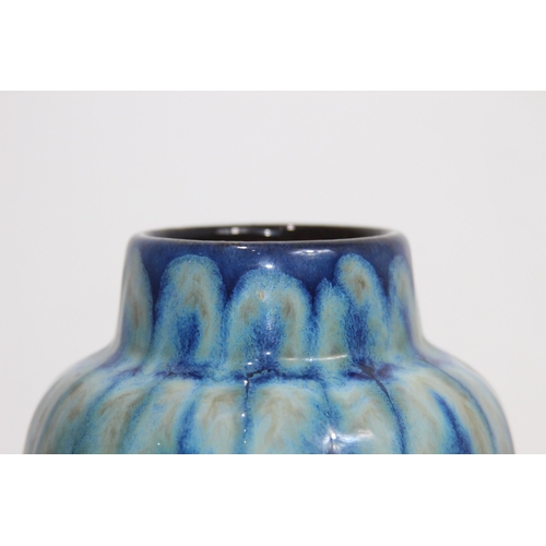 553 - RETRO WEST GERMAN VASE 
22CM