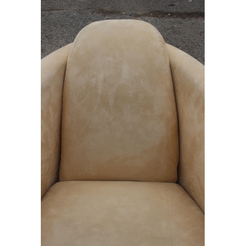 16 - Art Deco STYLE SUEDE CHAIR
70 X 60 X 88CM