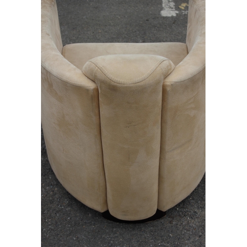 16 - Art Deco STYLE SUEDE CHAIR
70 X 60 X 88CM