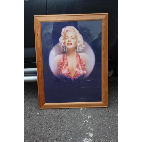 138 - MARILYN MONROE PRINT SIGNED S.COFFIELD
81 X 60CM