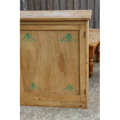 35 - VINTAGE ANTIQUE PINE CUPBOARD 
142 X 32 X 92CM