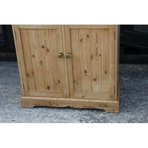 38 - PINE DRESSER
92 X 48 X 224CM