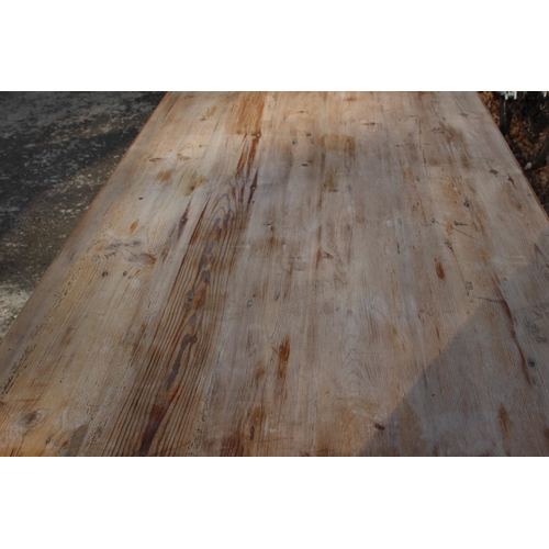 40 - FARMHOUSE PINE DINING TABLE 
183 X 90 X 78CM