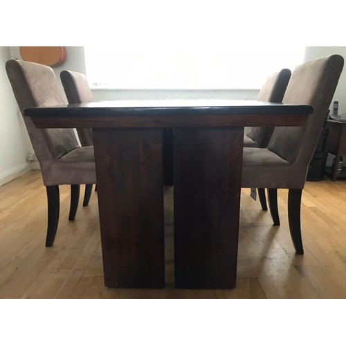 41 - DINING TABLE AND 6 CHAIRS 
178 X 90 X 78CM