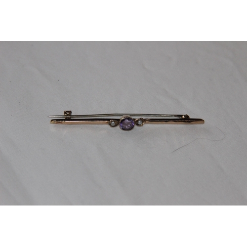 788 - CASED 9CT GOLD AMETHYST AND SEED PEARL BROOCH