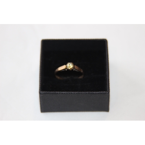 799 - 9CT GOLD SINGLE YELLOW STONE SET RING - 1.44G