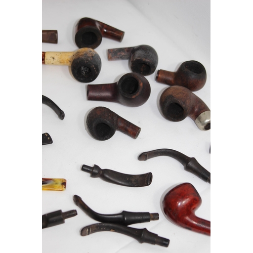 260 - QUANTITY OF SMOKING EPHEMERA INCLUDING PIPES ETC