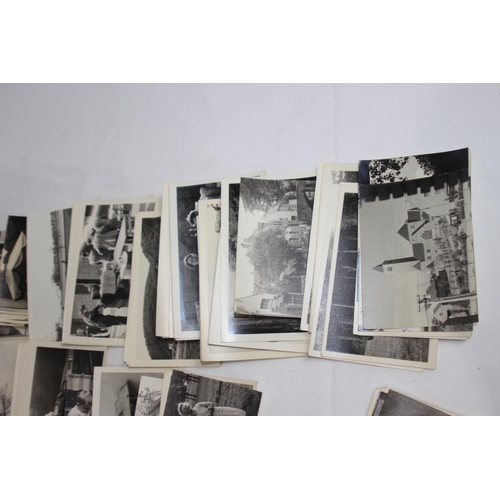 271 - QUANTITY OF VINTAGE PHOTOGRAPHS