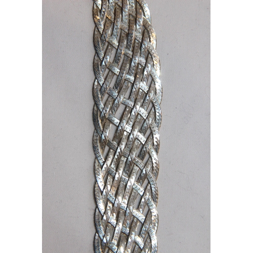 685 - EIGHT BRAID FORM TWIST SILVER BRACELET