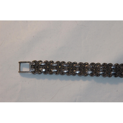 690 - ORNATE SILVER BRACELET - 40G