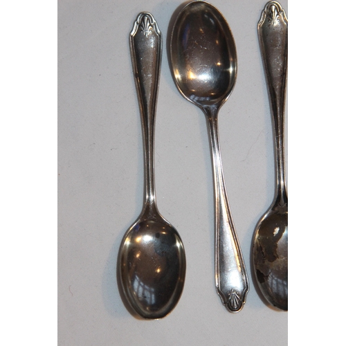 720 - SET OF SIX SILVER SPOONS BY CHARLES BOYTON & SON - SHEFFIELD 1929 - 69G