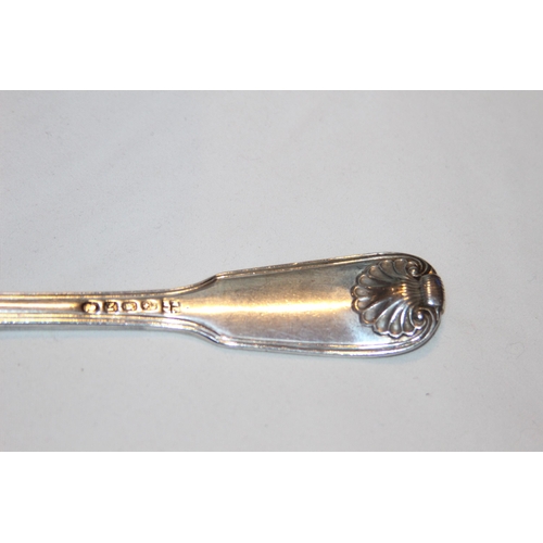 724 - FIDDLE AND SHELL SILVER SERVING SPOON - LONDON 1807 - 96G