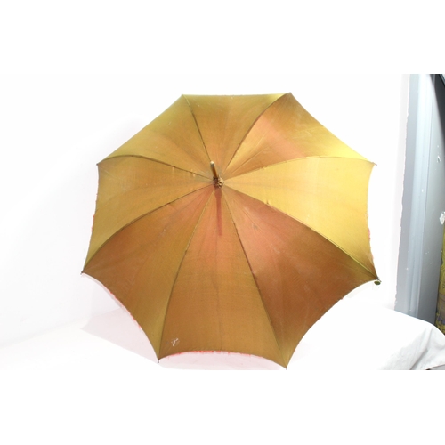 285 - VINTAGE PARASOL AND WALKING CANE 
92CM