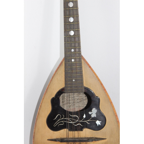 297 - CASED ITALIAN MANDOLIN STAMPED NAPOLI PRIVATIVA MODEL A - 1904 - SERIAL NO 12727 - INTERIOR LABEL CA... 