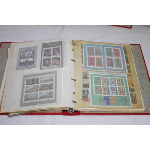 302 - 4 X GOOD STAMP ALBUMS