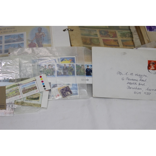 302 - 4 X GOOD STAMP ALBUMS