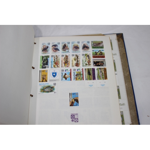 302 - 4 X GOOD STAMP ALBUMS