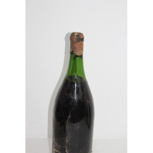 445 - 1981 JEROBOAM 3L BOTTLE OF BEAUJOLAIS PLUS 5 OTHERS