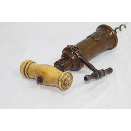 600 - ANTIQUE BOTTLE OPENER