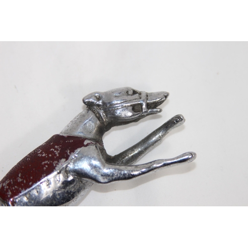 601 - VINTAGE GREYHOUND CAR MASCOT 
14CM