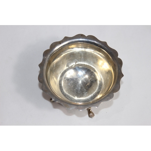 767 - PIE CRUST EDGE SILVER SUGAR BOWL - BIRMINGHAM 1911