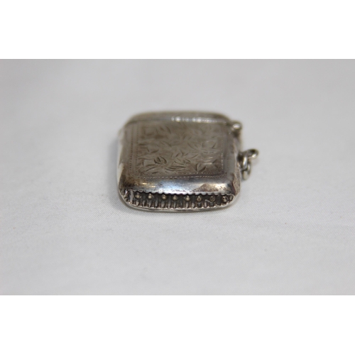 771 - SILVER BRIGHT-CUT VESTA CASE - BIRMINGHAM 1913