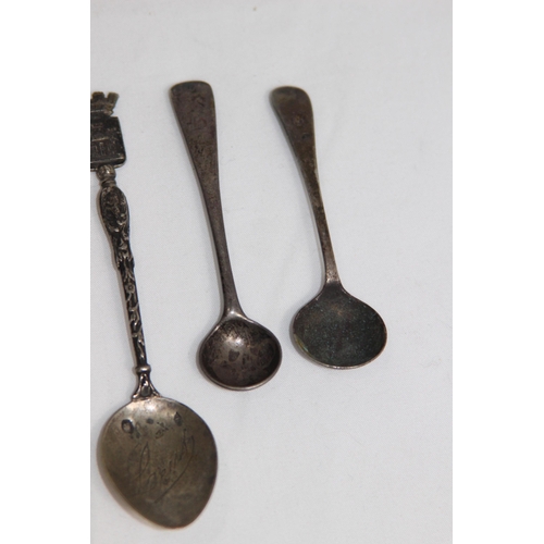 777 - SELECTION OF SILVER SPOONS OF VARIOUS DESIGNS AND DATES INCLUDING ENAMEL EXAMPLE