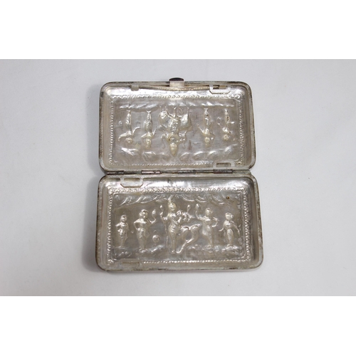 782 - INDIAN SILVER WHITE METAL CIGARETTE BOX WITH INSCRIPTION WITH LINKS TO DONGOLA, CITY IN SUDAN, PRESE... 