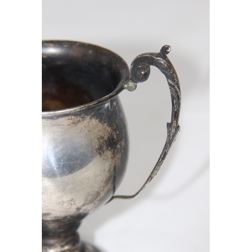 784 - SILVER TROPHY CUP FREE FORM INSCRIPTION - BIRMINGHAM 1930 - 81G