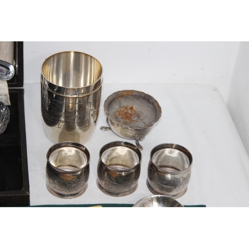 312 - QUANTITY OF SILVER PLATED WARES INCLUDING SET OF SIX NAPKIN RINGS, MOTHER OF PEARL HANDLED SERVERS A... 