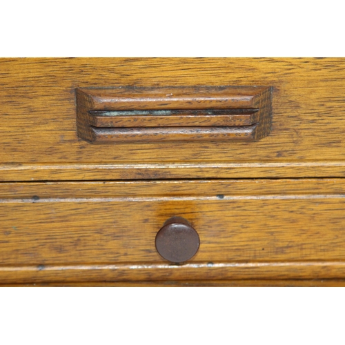 319 - VINTAGE WOODEN WORK BOX WITH DRAWER 
34 X 18.5 X 17CM