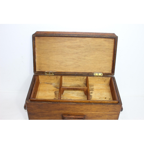 319 - VINTAGE WOODEN WORK BOX WITH DRAWER 
34 X 18.5 X 17CM