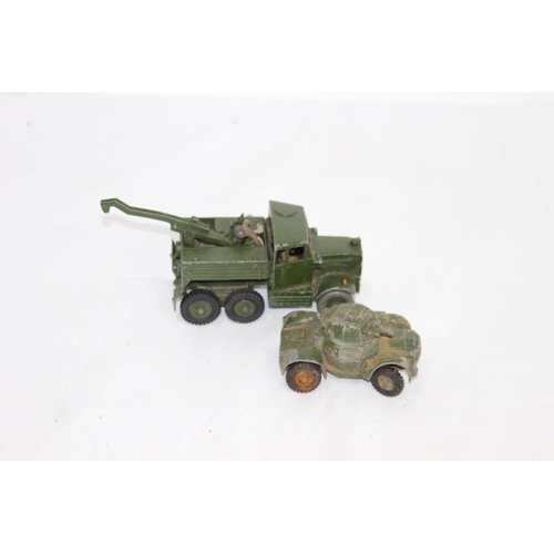 470 - QUANTITY OF DINKY TOY MILITARY VEHICLES