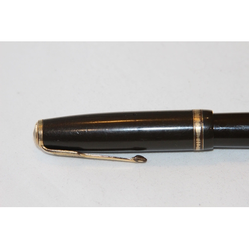 611 - 14CT GOLD NIBBED PARKER FOUNTAIN PEN