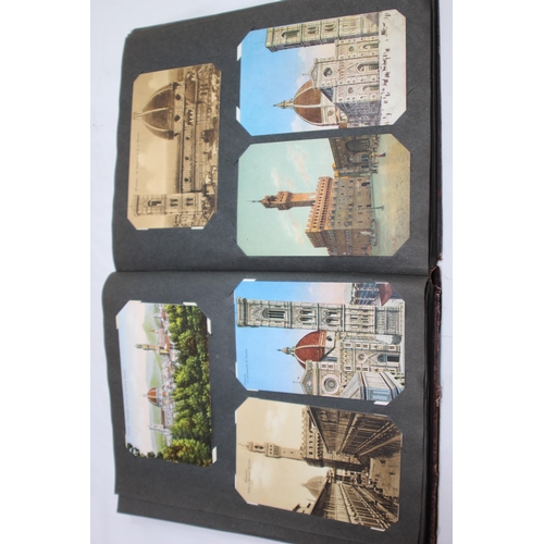 616 - 3 X VINTAGE POSTCARD ALBUMS - APPROX 875 CARDS IN TOTAL