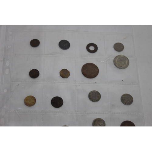 634 - SIX SLEEVES OF FOREIGN COINS AND TOKENS AND A QUANTITY OF LOOSE BRITISH AND FOREIGN COINS