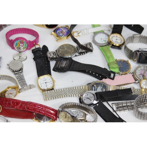 659 - LARGE QUANTITY OF WRISTWATCHES